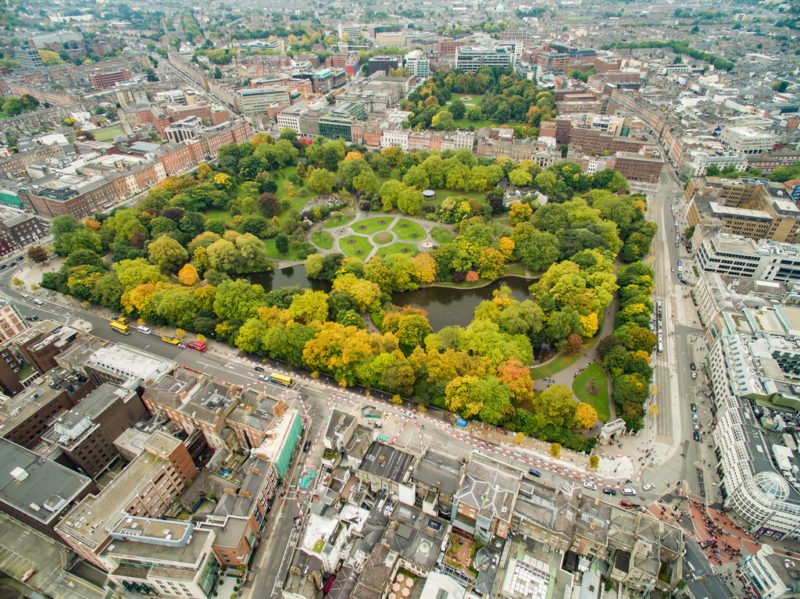 Aerial shot of St. Stephen's Green and surrounding area